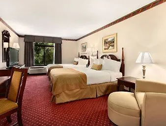 Spark By Hilton Charlotte Tyvola I-77 Hotel