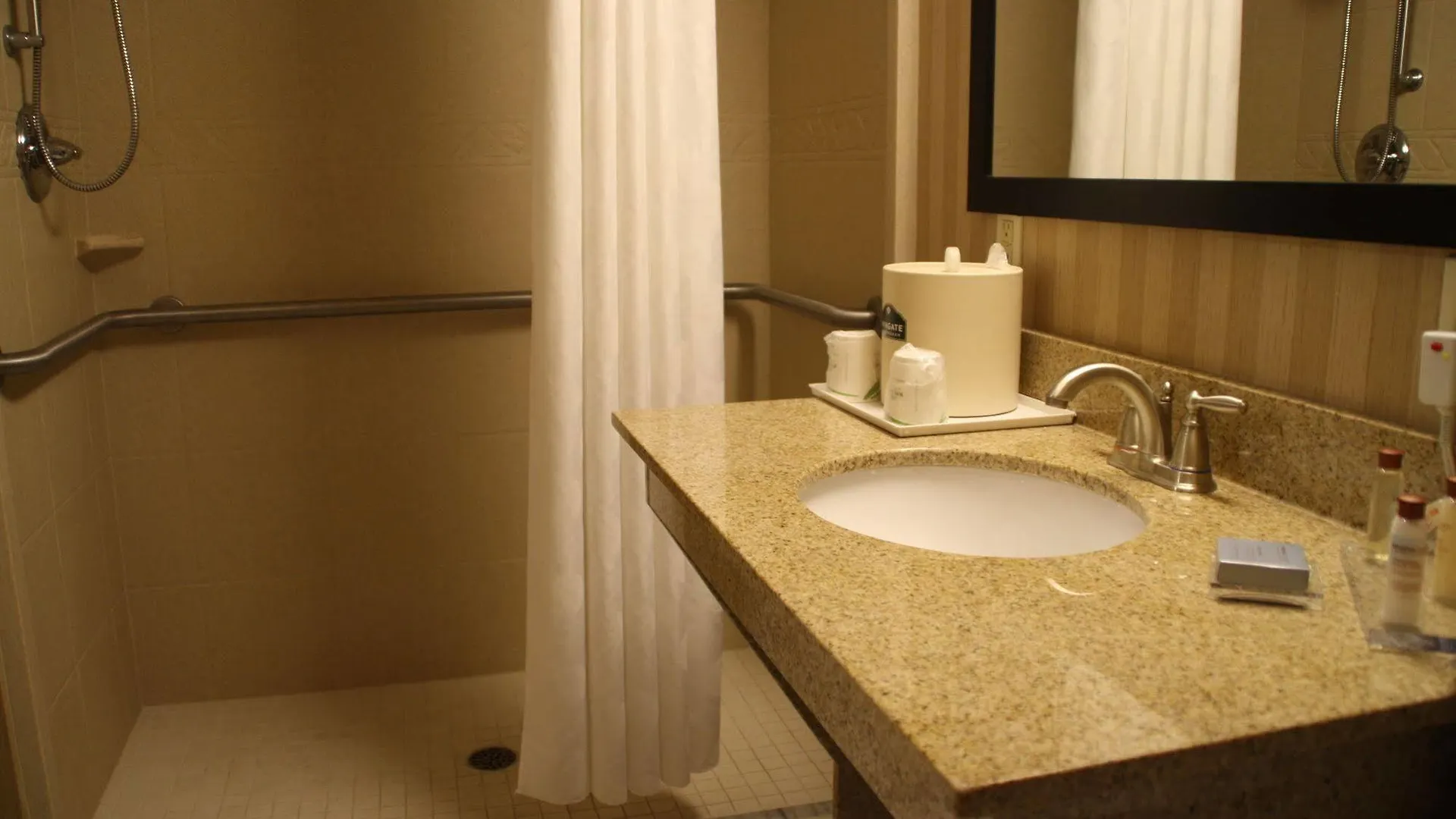 Spark By Hilton Charlotte Tyvola I-77