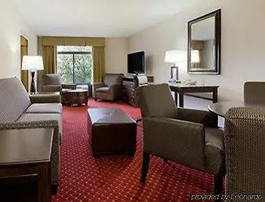 Spark By Hilton Charlotte Tyvola I-77 Hotel